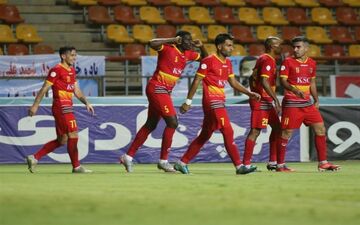 مربی فولاد: از استقلال یازده نفره هم بهتر بودیم