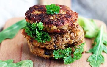 طرز تهیه کوکوی بادمجان | یک بار درستش کنی عاشقش میشی!