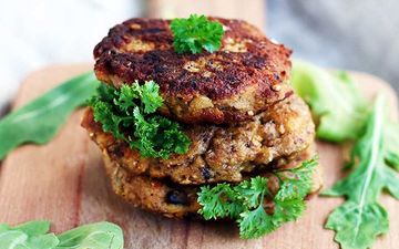 طرز تهیه کوکوی بادمجان | یک بار درستش کنی عاشقش میشی!