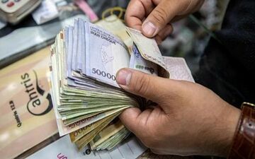 مخالفت مجلس با پلکانی شدن افزایش حقوق در سال آینده | کمترین حقوق سال آینده مشخص شد