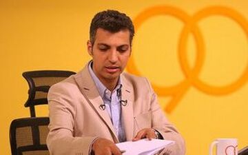 شعار هواداران علیه مجری سابق برنامه نود