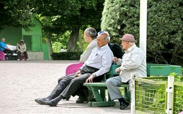 واریزی ویژه برای بازنشستگان در ۱۰ دی ۱۴۰۴: حساب‌ها شارژ شد!