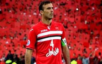  پُست معنا دار کاپیتان محبوب پرسپولیس/عکس