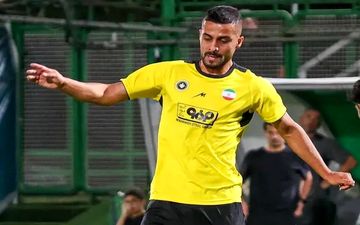 تکرار گل به پرسپولیس در برنامه عارف