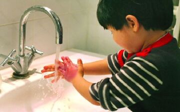 اولین اقدام در سوختگی کودکان با آبجوش