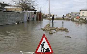 درآمد بلیت فروشی دیدار نفت آبادان - ذوب آهن به حساب جمعیت هلال احمر واریز می‌شود