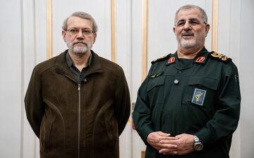 ویدئوی دیده‌نشده از حضور علی لاریجانی و سردار پاکپور در نوار مرزی