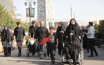 تصاویری زیبا از مراسم راهیپمایی جاماندگان اربعین حسینی(ع)در تهران