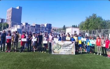 مسکن مهر دولت آباد، قهرمان مسابقات فوتبال محلات غرب شهر شد



