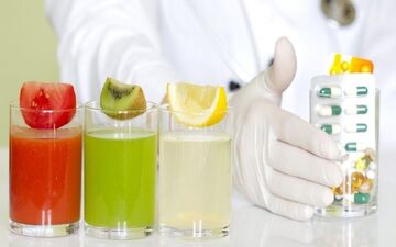 خطرناک ترین نوشیدنی ها برای مصرف همراه دارو