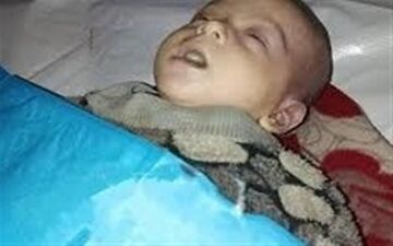 مرگ غم انگیز نوزاد ۳ ماهه در اثر سرما؛ او به همراه خانواده اش در چادر زندگی می کرد