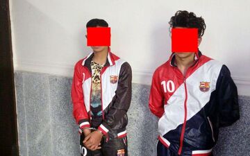 اقدامات وقیحانه پسرنوجوان در برابر مدارس دخترانه آبادان+عکس