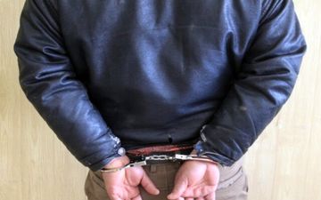 سارق به عنف در آباده دستگیر شد