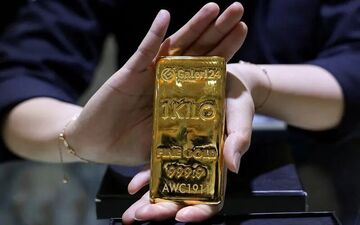 کاهش قیمت طلا در بازار جهانی؛ وضعیت جدید امروز ۱۱ شهریور ۱۴۰۵