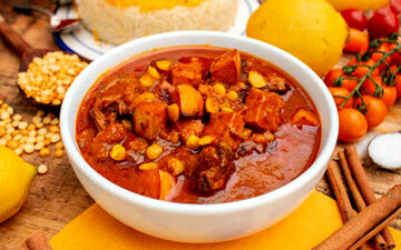 ادویه غذاتو زیاد ریختی؟ بیا تا بهت بگم چکار کنی تا تندی غذا رو از بین ببری!