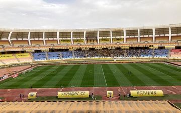 حواشی دیدار سپاهان و الهلال؛ رقص نور روی سکوهای نقش‌جهان