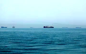 همزمان با سفر قطری‌ها، سومین نفتکش LNG از هرمز به چین حرکت کرد