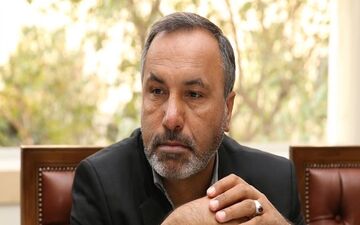 لزوم واگذاری مدیریت فرودگاه‌های استانی به استانداران/ الزام وزارت راه به حذف چارتر