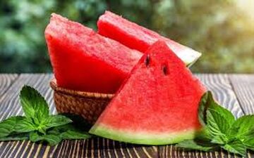 بهترین زمان خوردن هندوانه چه موقع است؟