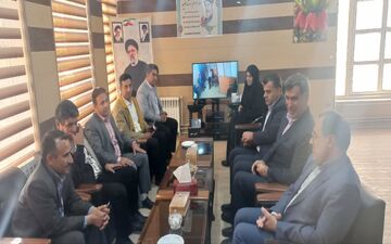 دیدار مدیران کل دفتر امورروستایی استاندری وبنیاد مسکن استان با فرماندار شهرستان چرداول