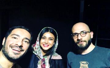 سلفی "نوید محمدزاده" با "آزاده صمدی" + عکس