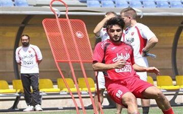  واکنش هافبک جدید پرسپولیس به جو ورزشگاه آزادی