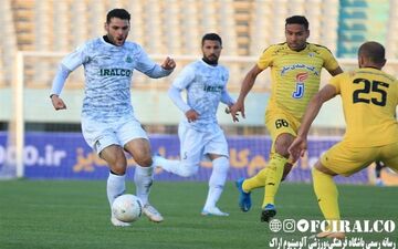  غیبت قطعی هافبک آلومینیوم مقابل صنعت نفت و استقلال 