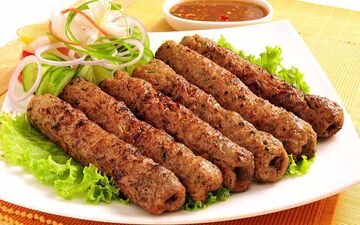 طرز تهیه کباب لقمه‌ای خانگی بدون نیاز به سیخ