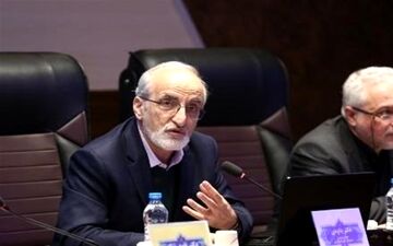 استعفاء معاون تحقیقات و فناوری وزارت بهداشت/ آقای وزیر؛ اظهارات شما غیر علمی و شتابزده است!