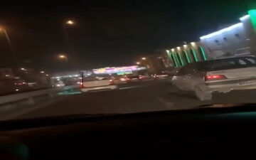 فیلم/ عاقبت لایی کشیدن در اتوبان باقری تهران!