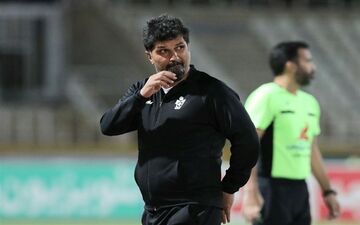 سینی: مانند دیدار با پرسپولیس می‌خواهیم قدرتمندانه بازی کنیم/ حریفی دست‌وپابسته برای سپاهان نیستیم 