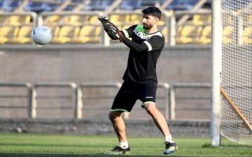 یک مصدوم پرسپولیس به بازی مس رسید