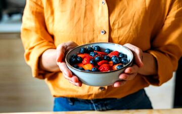 بهترین و کم‌خطرترین میوه‌ها برای بیماران دیابتی و سالمندان