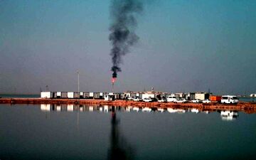 آلودگی نفتی بر اثر سیل خوزستان تاکنون رخ نداده است