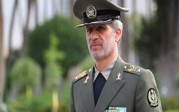  امیر حاتمی: رزمایش‌های نیروهای مسلح طبق برنامه انجام می‌شود 