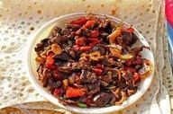 همه عاشق جغور بغور  هستن پس یادش بگیر و درستش کن!