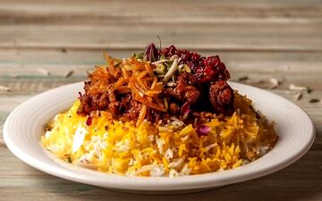 طرز تهیه قیمه نثار قزوینی؛ غذای مجلسی و خوش‌رنگ