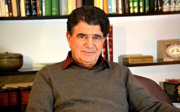 
شایعه نسازید/حال محمدرضا شجریان روبه به بهبود است
