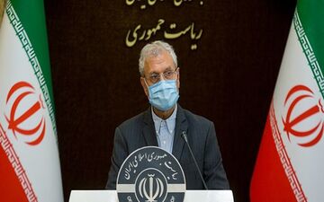سخنگوی دولت:حریف پرسپولیس خط دفاعی متزلزلی دارد/از خدا می‌خواهیم که پرسپولیس در فینال پیروز شود