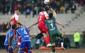 ترکیب تیم‌های فوتبال استقلال و پرسپولیس در دربی ۱۰۴