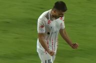 گل سوم پرسپولیس به مس با ضربه صادقی در دقیقه ۹۰+۳ + ویدئو