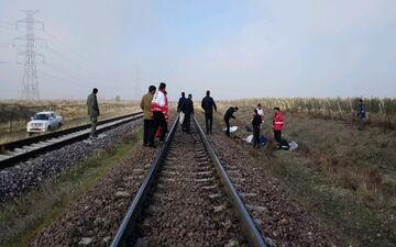 فوت جوان قمی در اثر برخورد با قطار