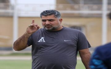 تیم های حریف با هواپیما چارتر رفت و آمد می‌کنند اما تیم من برای هزینه رفت و آمد با اتوبوس هم مشکل دارد/شرمنده بازیکنانم هستم