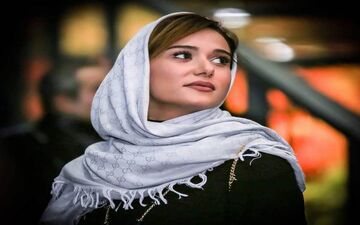 تصویری فوق العاده زیبا همراه با استایل چشم‌نواز پریناز ایزدیار در یک مراسم 