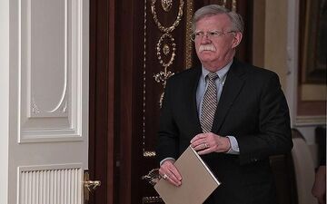 سه معاون ارشد «جان بولتون» از مقام خود استعفا دادند