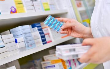 افزایش ۶ برابری قیمت دارو صحت ندارد / لزوم پرهیز از تشویش اذهان عمومی
