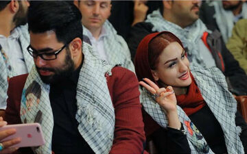 پوشش متفاوت خانم‌های حامی حاج قاسم سلیمانی + عکس