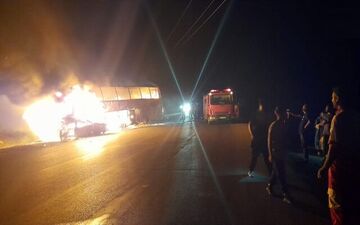 ۳فوتی در حادثه خونین برخورد اتوبوس با پژو ۴۰۵ در محور دهدشت -بهبهان