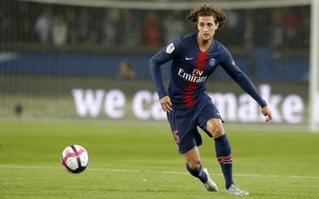  گاردین: انتقال هافبک PSG به بارسلونا نهایی شد 