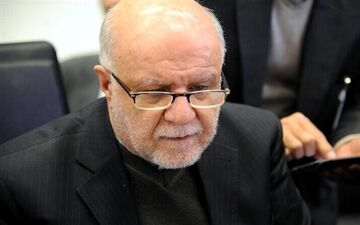 زنگنه: ایران ظرفیت تولید نفت خود را بالا می‌برد

